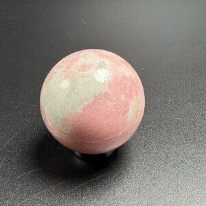 Natural Pink Opal Sphere Pink Gray Stone UVs Healing Crystal 48.8mm 168g